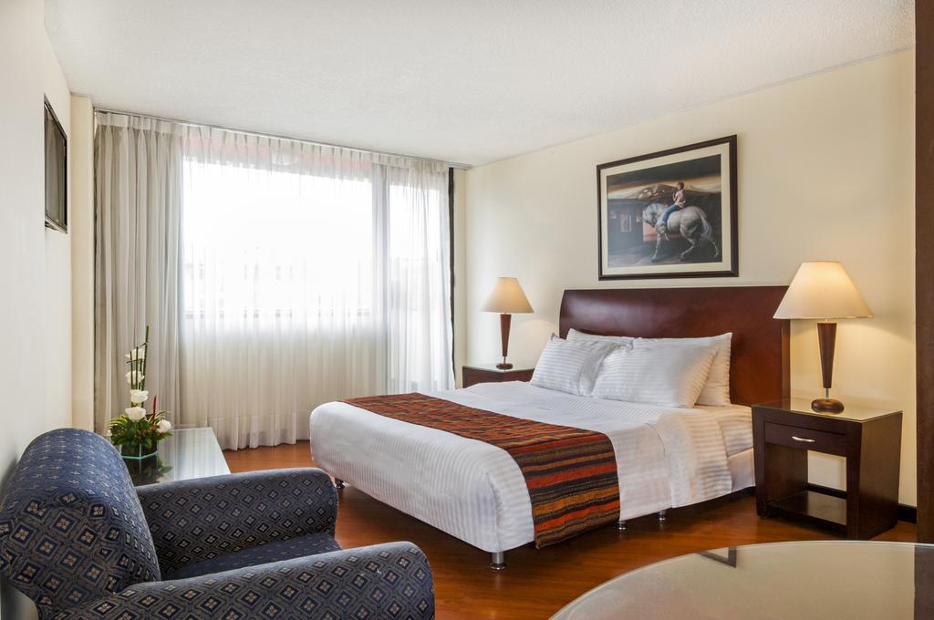 Hotel 51 Plaza Bogotá Kültér fotó